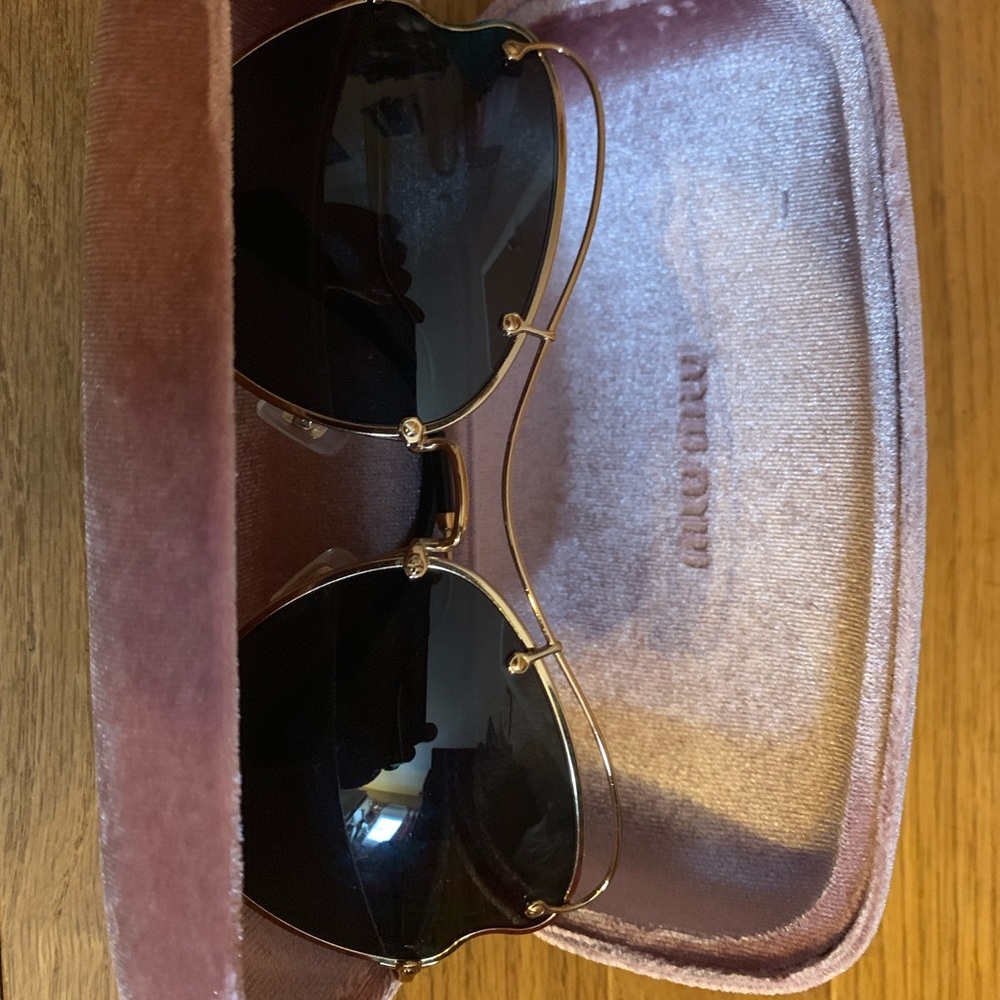 MIU MIU Butterfly Aviators